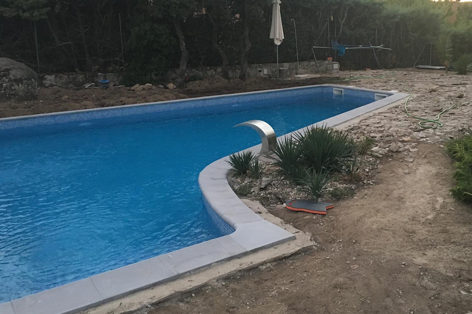 Diseño y construcción de piscinas, mantenimiento de piscinas