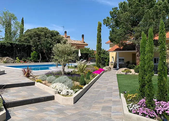 pack mantenimiento jardin piscina