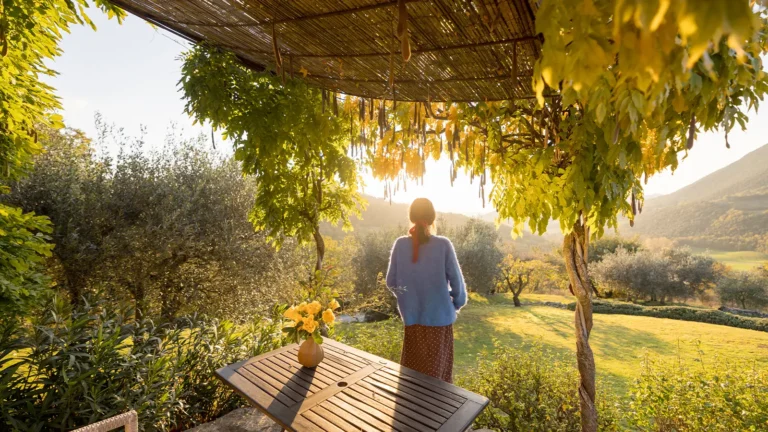 Jardín mediterráneo vivienda del Baix Penedès